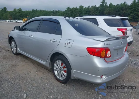 2009 Toyota Corolla S z USA, uszkodzony, nr VIN 1NXBU40E99Z062854